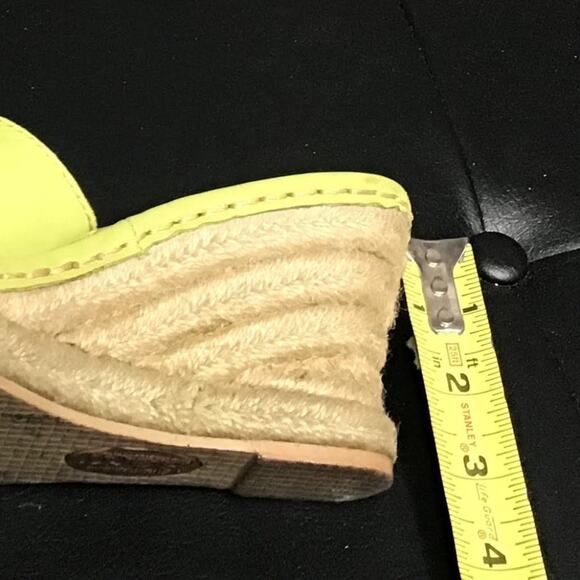 Born Platform Sandals Leather Upper 7M - Picture 4 of 5